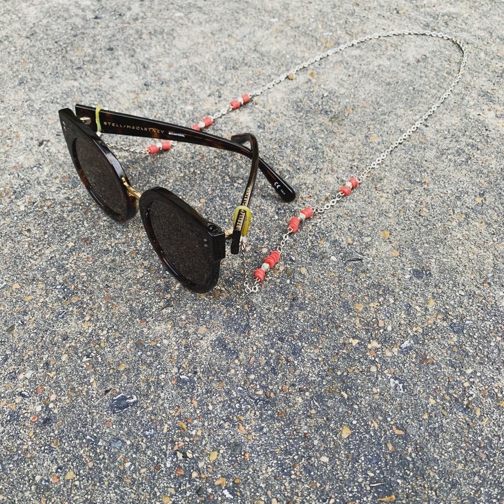 Sunglasses chains